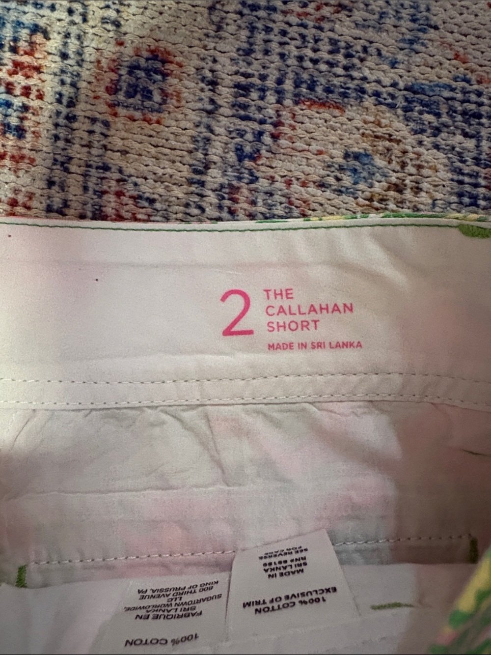 Lilly Pulitzer Callahan Shorts in Resort White Hot Wings SZ 2 EUC - Picture 4 of 6